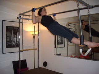 Emma awesome pullup
